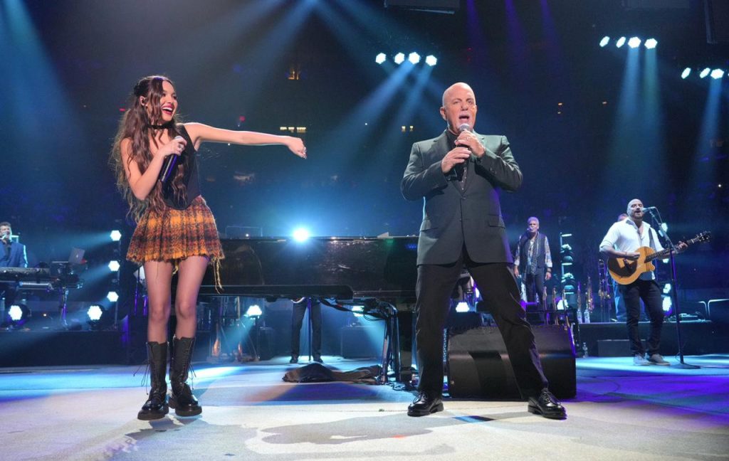 Malam yang Tak Terlupakan di New York untuk Penggemar Billy Joel