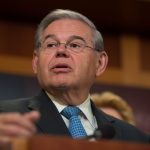 Senator Bob Menendez Mundur dari Senat AS Setelah Dinyatakan Bersalah atas Kasus Suap