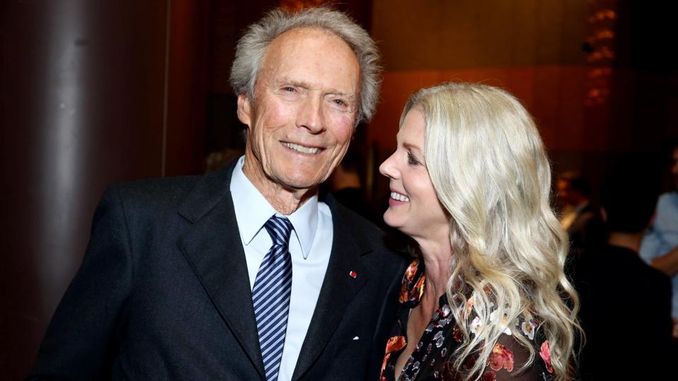 Legenda Hollywood Clint Eastwood Berduka Atas Meninggalnya Pasangan Sehidup Semati Christina Sandera