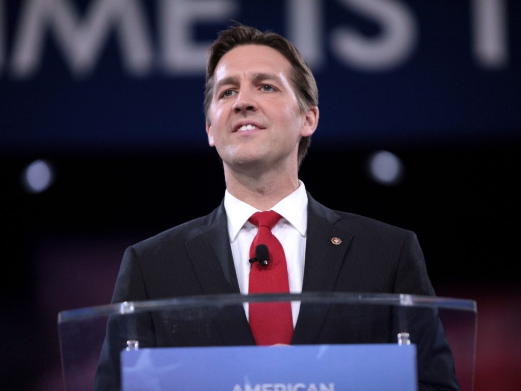 Ben Sasse, Presiden Kontroversial University of Florida, Mengumumkan Pengunduran Diri