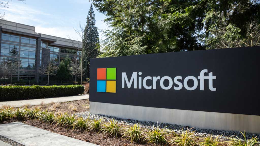 Ketika Raksasa Teknologi Tersandung: Mengapa Microsoft Mengalami Gangguan Besar?