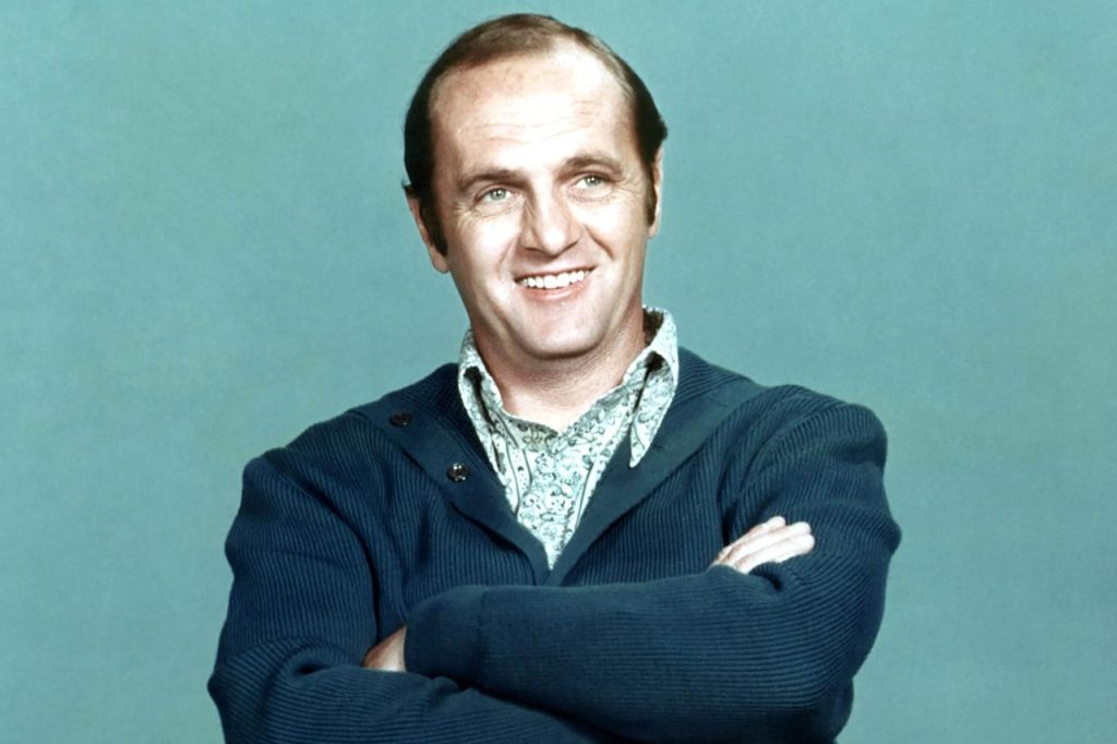 Sebuah Pujian untuk Bob Newhart: Legenda Komedi yang Tak Lekang Oleh Waktu