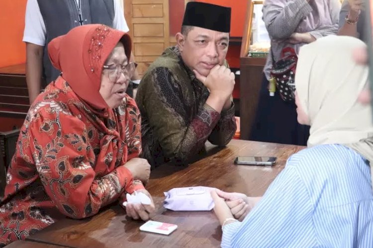 Risma Berpeluang Menang Pilgub Jatim 2024: Elektabilitas Naik Signifikan dalam Seminggu